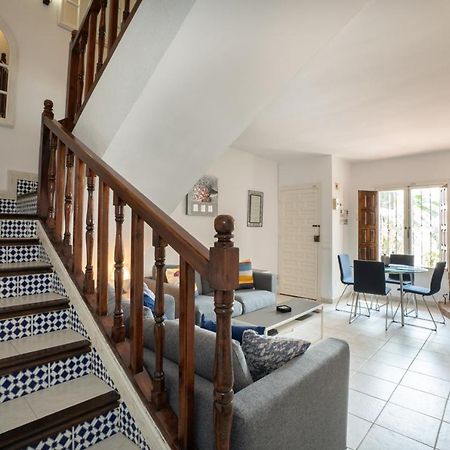 Villa Nueva Nerja 71 Menyber Esterno foto